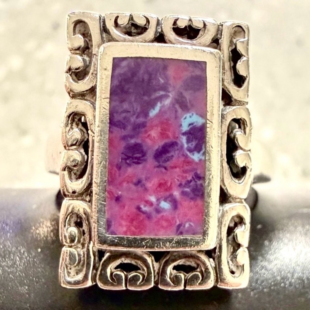 Sterling Silver, Purple Turquoise Mohave Heart Scroll Frame Size 6 5.57 grams.